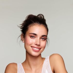 COVERGIRL Classic Color Blush Soft Mink, Long Lasting Glowing , 0.27 fl oz ,Pink Blush, Blush Palette, Radiant Glow, Blends Easily with Natural Skin Tones - Image 3