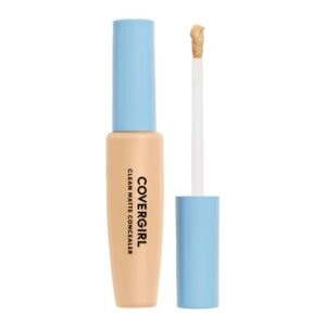 COVERGIRL - Clean Matte Concealer, Oil-Free, Lightweight Formula, Blendable, Natural-Looking Coverage, 100% Cruelty-Free - Image 3