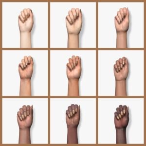 Revlon Nail Enamel, Chip Resistant Nail Polish, Glossy Shine Finish, in Nude/Brown, 932 Copper Penny - Image 4